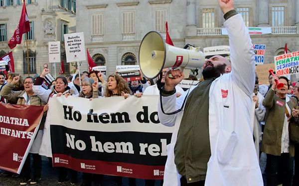 Los médicos en pie de guerra