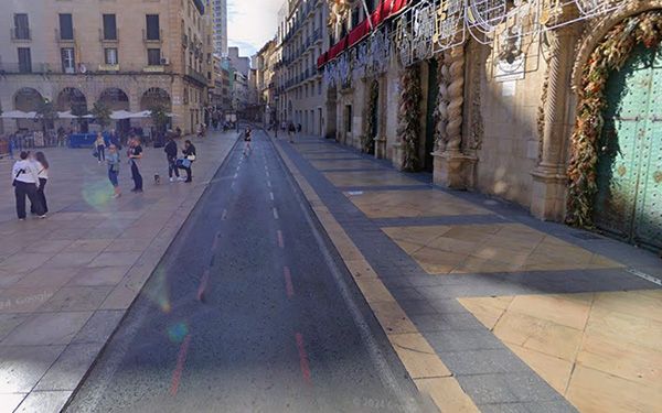 La plaza del ayuntamiento se peatonaliza