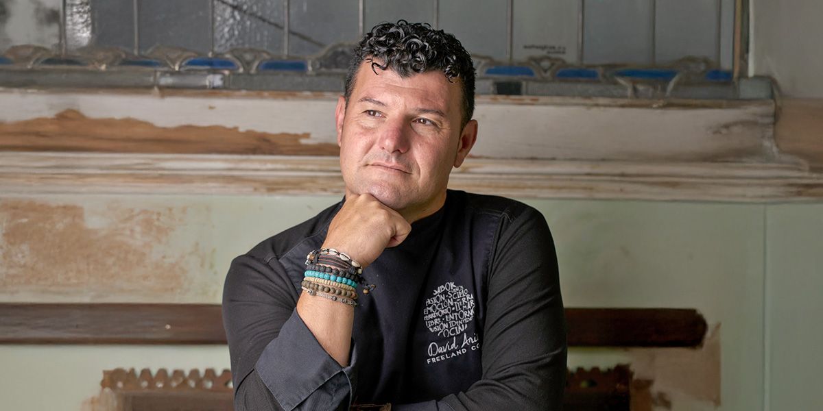 DAVID ARIZA Chef de Rice and Bones