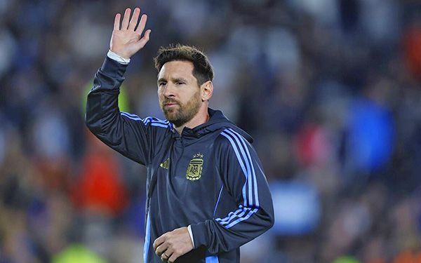 Messi toma Alicante como su cuartel general