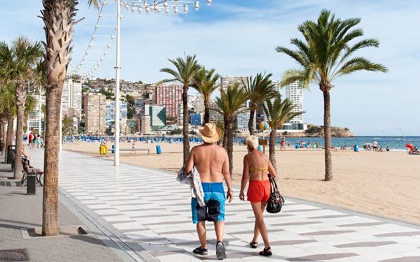 El turismo toca techo en Alicante